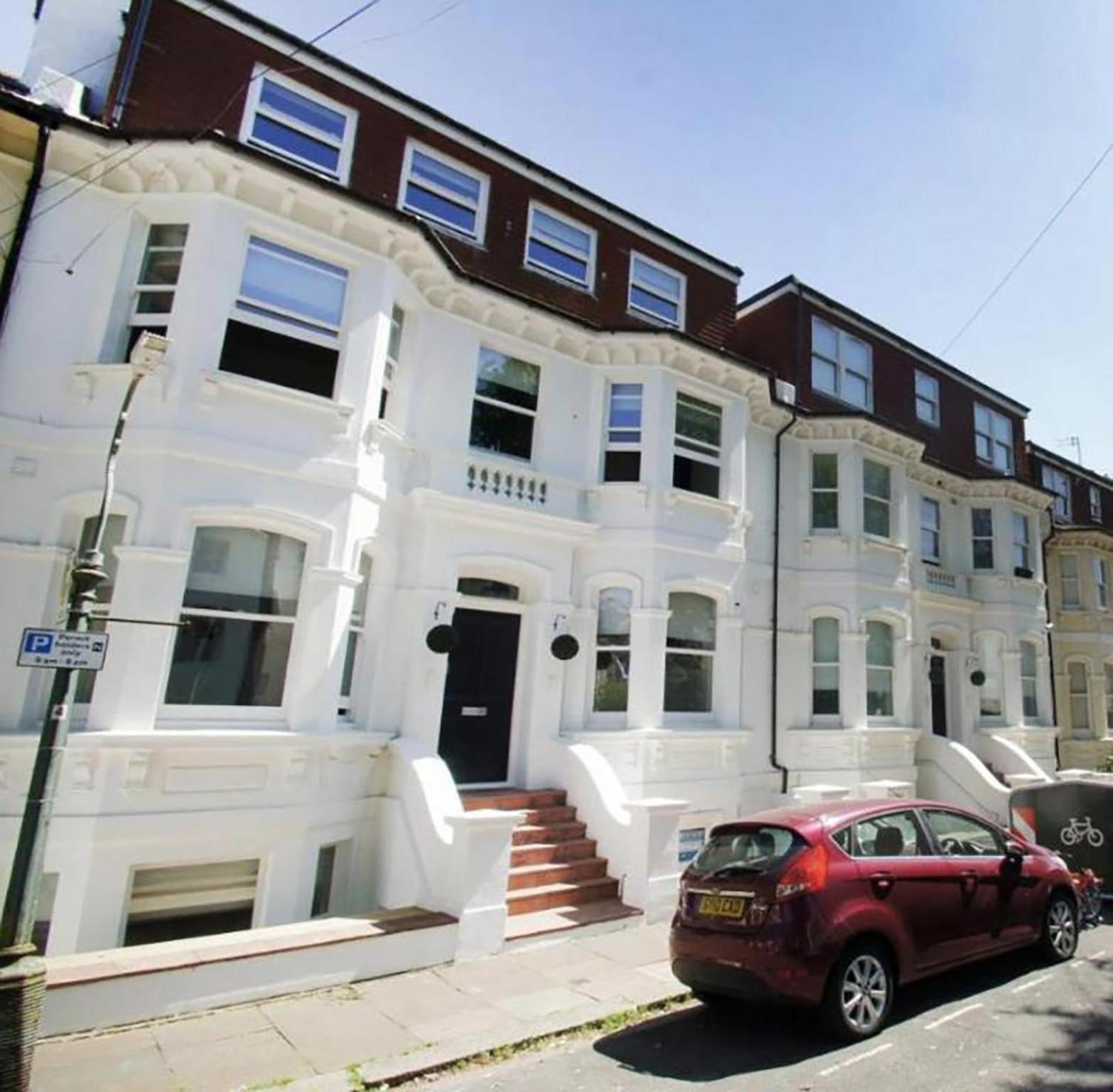 Apt 03 Beachside Beauty Central Studio Steps From Cafes Brighton Exterior photo